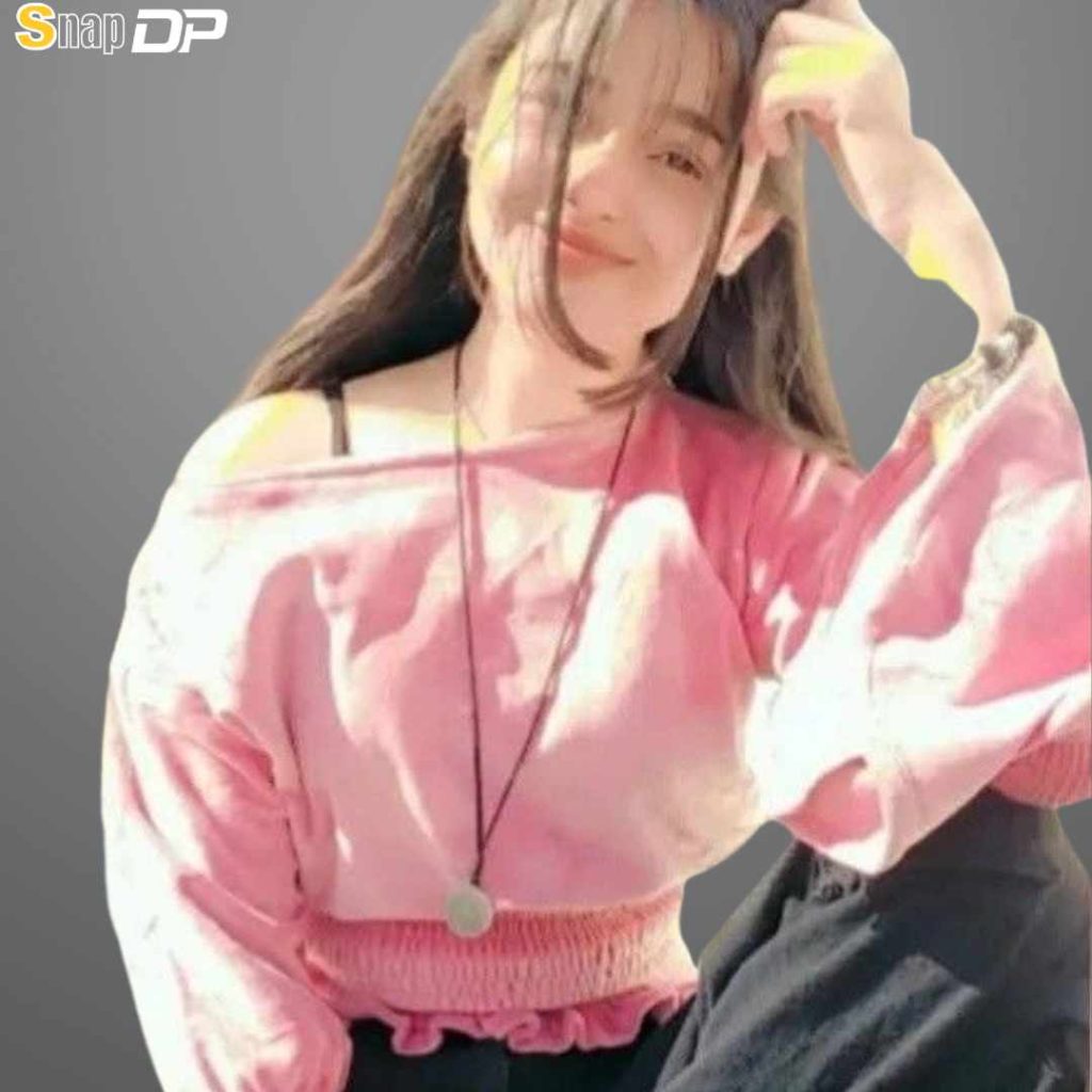 Cute girl Pic