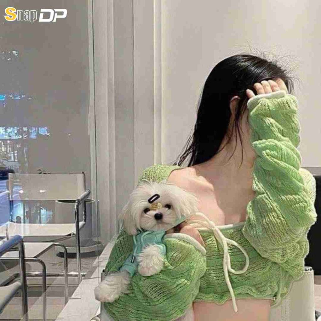 Cute girl Pic