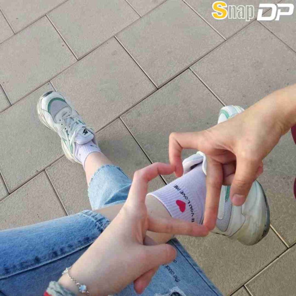 Cute girl Pic