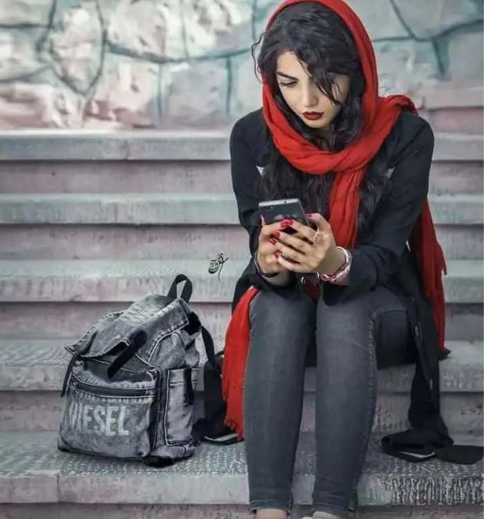 Alone DP