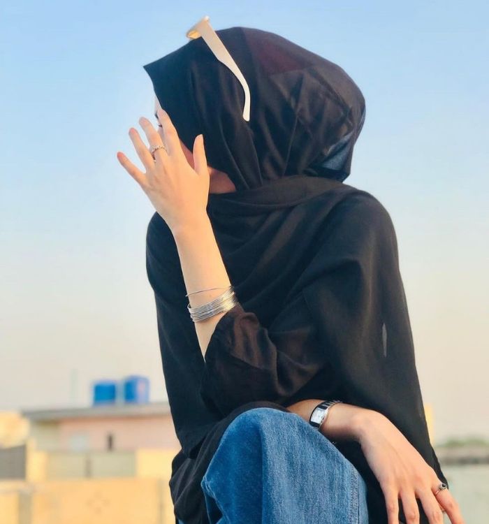 hijab Girl Dp