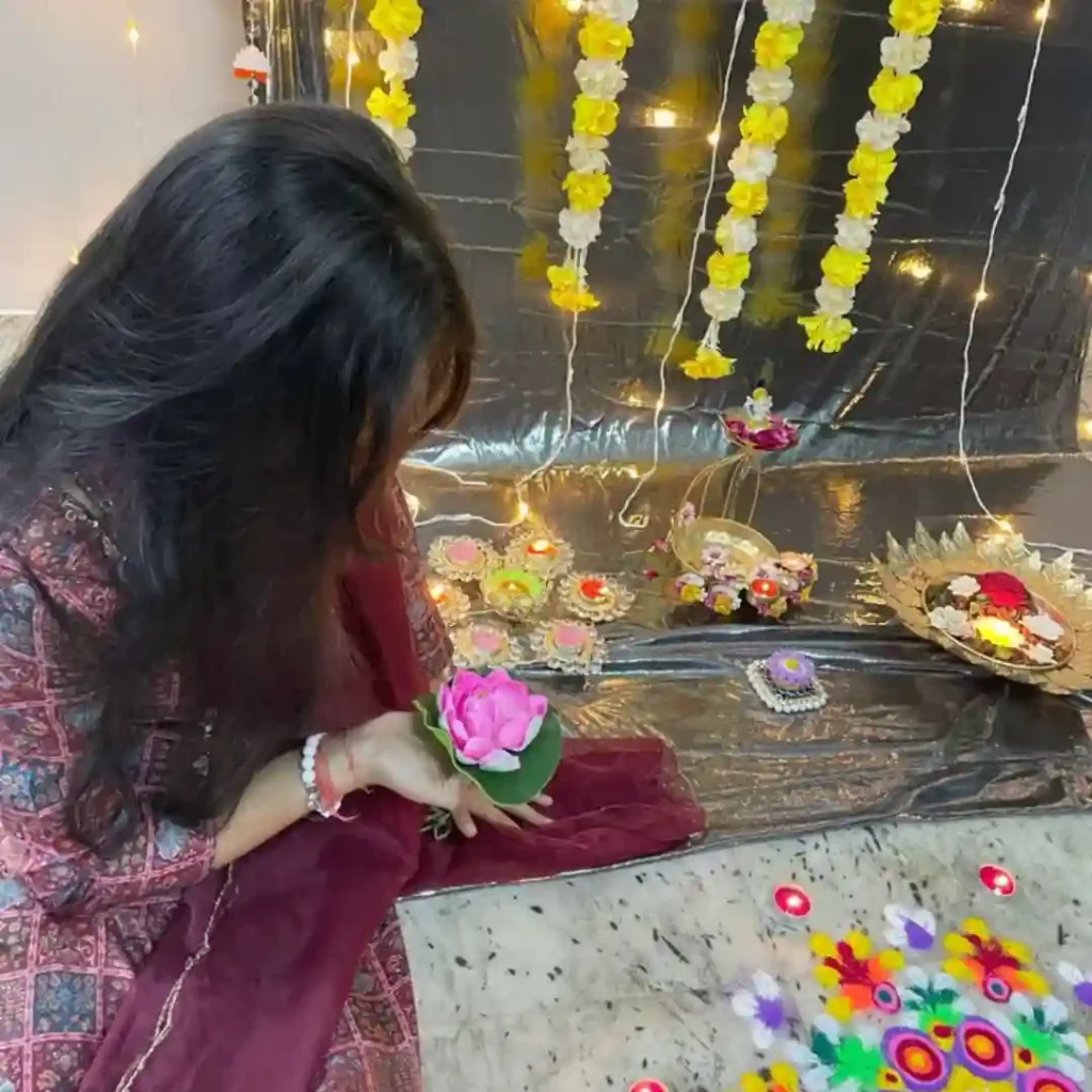 Diwali Puja Hidden Face Diwali DP Girl