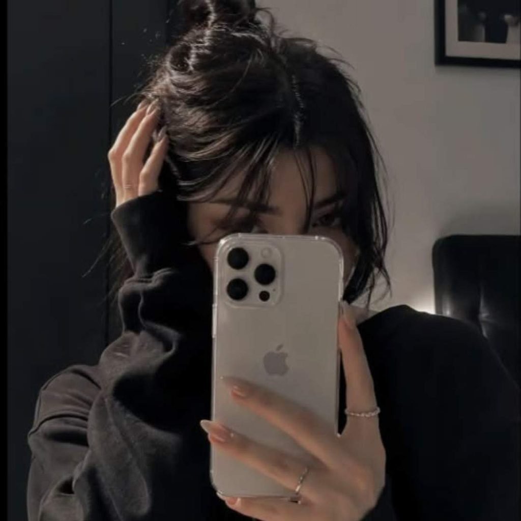 iPhone Attitude Girls DP
