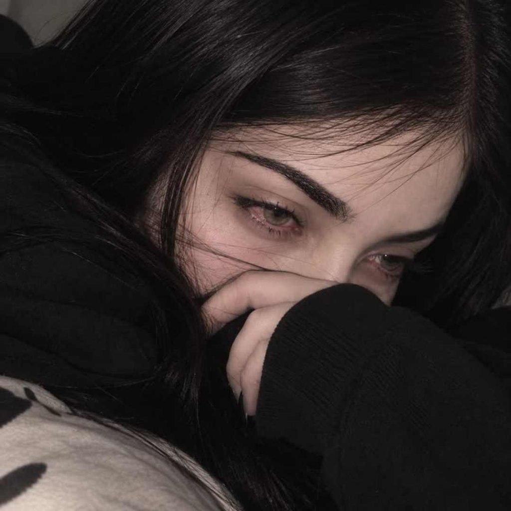 Sad DP Girl